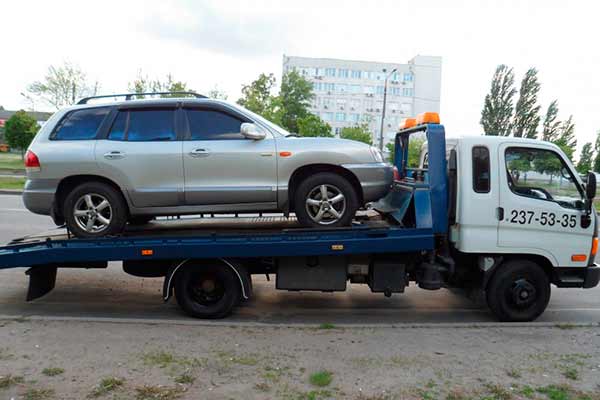 Услуги эвакуации автомобилей в Киеве