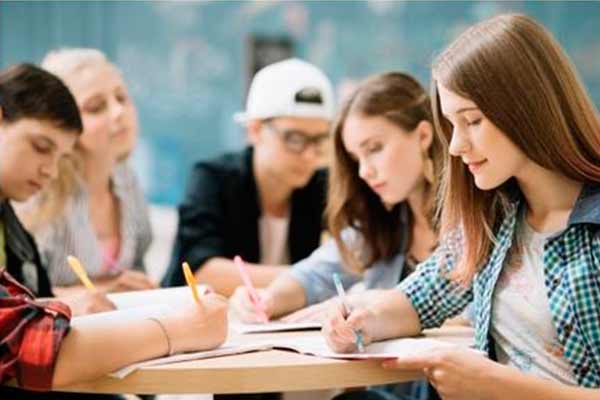 Почему стоит получать высшее образование за рубежом? Почему стоит получать высшее образование за рубежом?