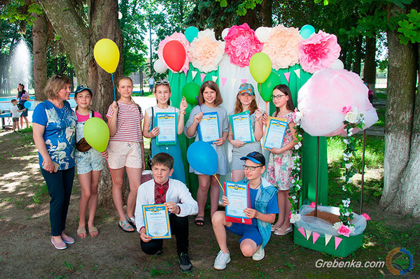 Нагороди за участь у конкурсі «Нашому роду нема переводу» Нагороди за участь у конкурсі «Нашому роду нема переводу»