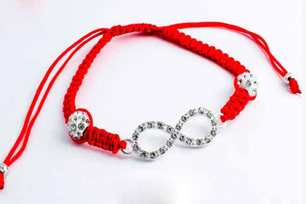 браслет из красной нити браслет из красной нити