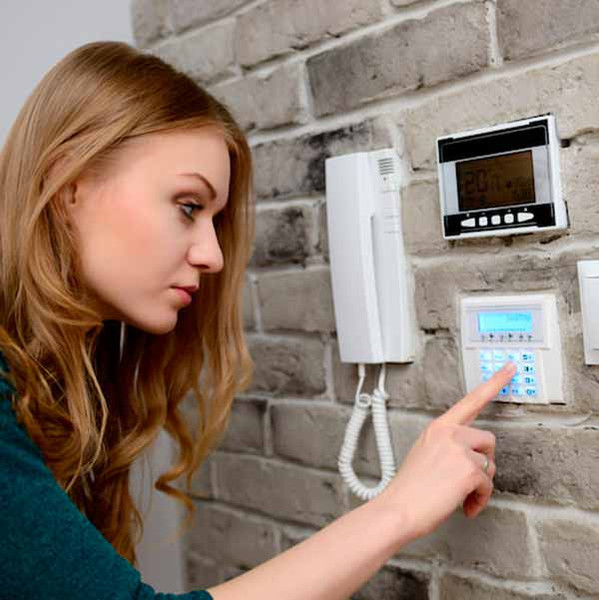 Заказываем охрану офисов и квартир