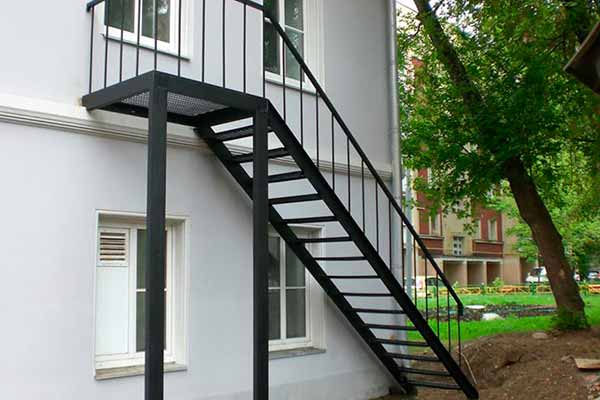 Как сберечь от огня загородный дом Как сберечь от огня загородный дом