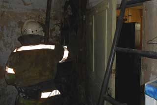  Пирятинські <b>вогнеборці</b> врятували приватний житловий будинок від знищення полум’ям 