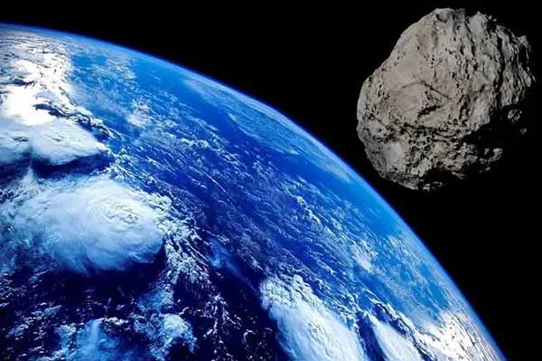 До Землі наближаються відразу два потенційно небезпечних астероїда