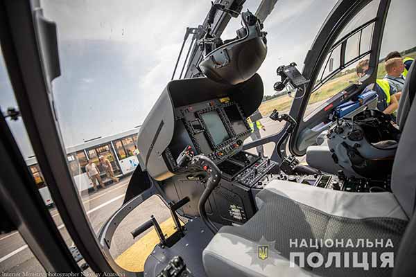 Національна поліція України отримала четвертий гелікоптер Н145 Національна поліція України отримала четвертий гелікоптер Н145