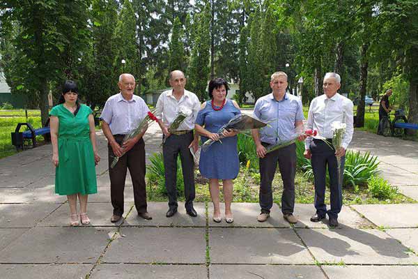 День Скорботи та вшанування пам’яті жертв війни День Скорботи та вшанування пам’яті жертв війни