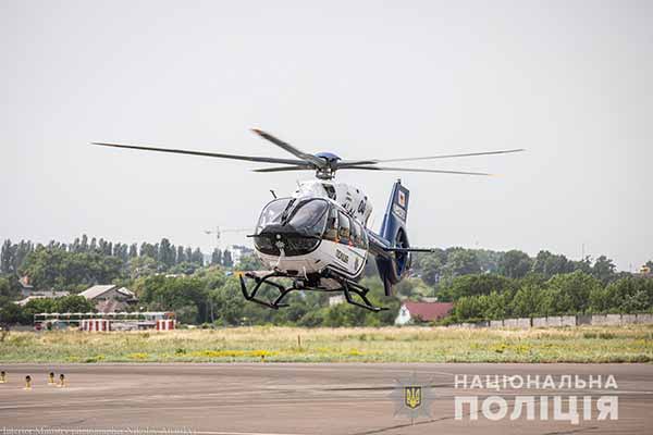 Національна поліція України отримала четвертий гелікоптер Н145