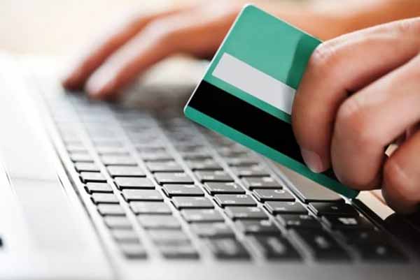  Поиск выгодного кредита онлайн на карту через сервис Groshman 