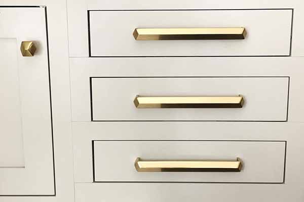 Меблеві ручки Меблеві ручки