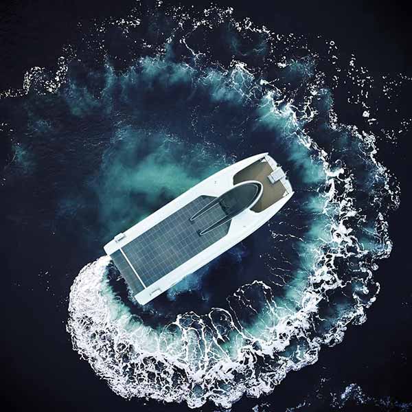 У Швеції збудували водневий катамаран Beluga 24