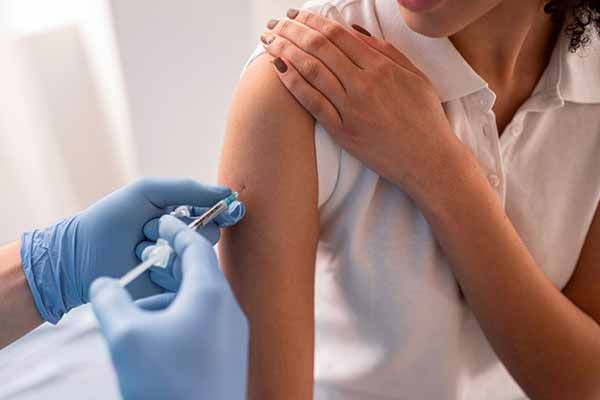 За останню добу від COVID-19 у Лубенському районі вакцинували 1278 осі