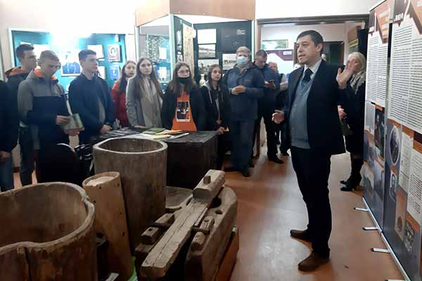 У Диканці презентували виставковий проєкт Інституту нацпам’яті