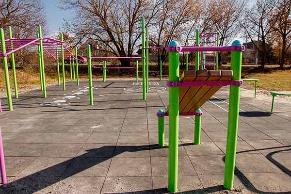 На Полтавщині встановили перші 13 майданчиків На Полтавщині встановили перші 13 майданчиків