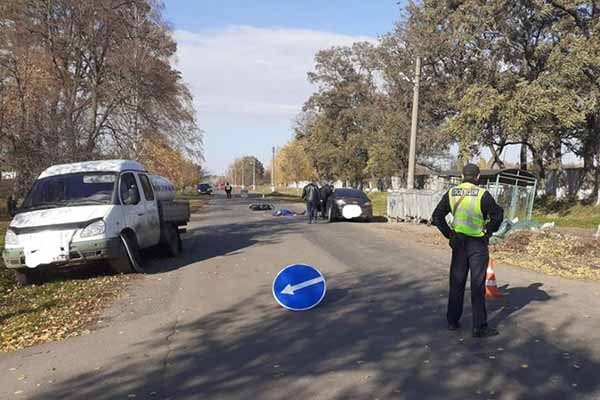 У Пирятині водій молоковоза смертельно травмував мопедиста У Пирятині водій молоковоза смертельно травмував мопедиста