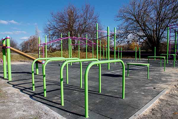 На Полтавщині встановили перші 13 майданчиків На Полтавщині встановили перші 13 майданчиків