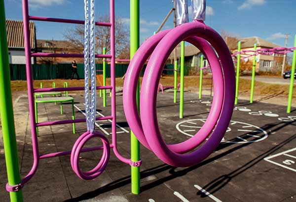 На Полтавщині встановили перші 13 майданчиків На Полтавщині встановили перші 13 майданчиків