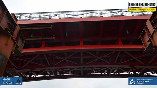 На Полтавщині ремонтують старий міст через річку Сула