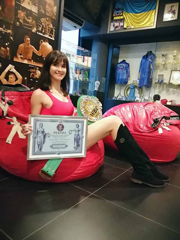 Полтавка має найдовші ноги в Україні Полтавка має найдовші ноги в Україні