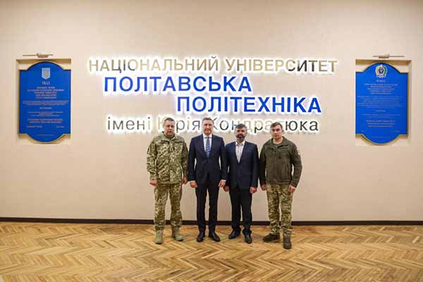 Понад 80 молодших лейтенантів запасу поповнили резерв Полтавщини