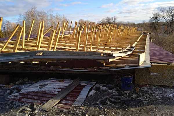 У Смотриках ліквідовують наслідки негоди