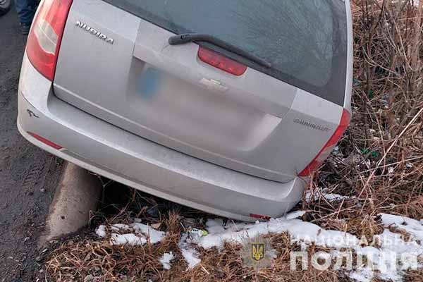 Злетів з дороги у канаву: на Полтавщині сталась ДТП