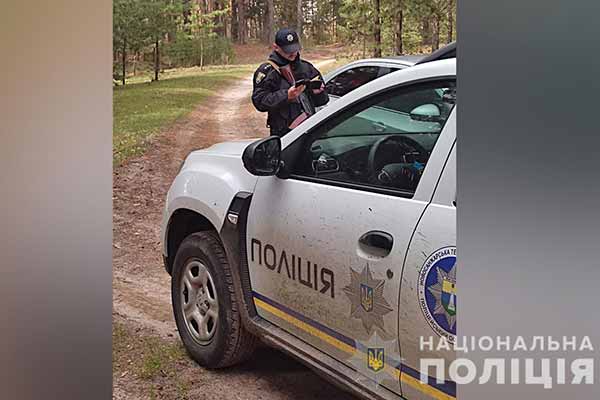 На Полтавщині минулої доби поліцейські виявили 40 підозрілих осіб