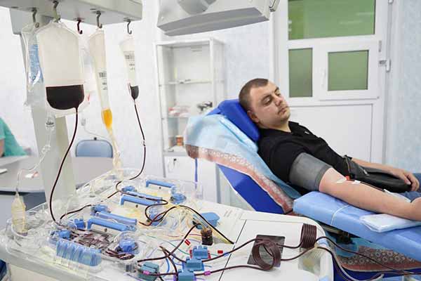 Почесних донорів Полтавщини привітали з професійним святом