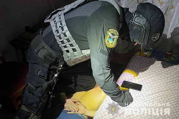 На Полтавщині затримали чоловіка, якого підозрюють в умисному вбивстві