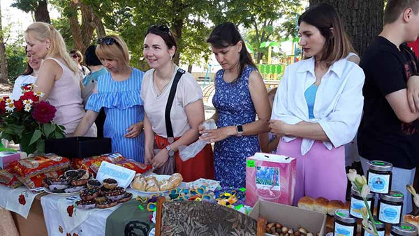 Благодійний ярмарок у Пирятині