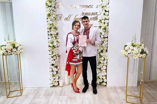 13-го на Полтавщині одружилися 25 пар закоханих