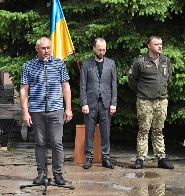 Пирятинщина попрощалася з 21-річним Ярославом Семененком