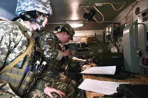На Полтавщині військові вдосконалювали навички з телекомунікації