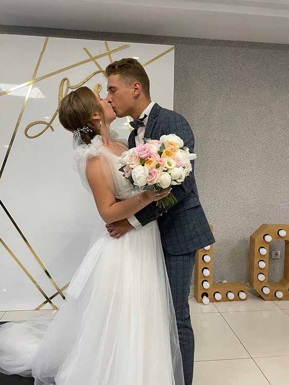 У День родини на Полтавщині побралися 55 пар закоханих