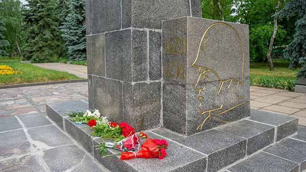 У Лубнах вшанували воїнів та жертв Другої світової війни