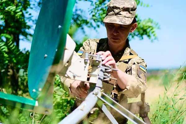 На Полтавщині військові вдосконалювали навички з телекомунікації