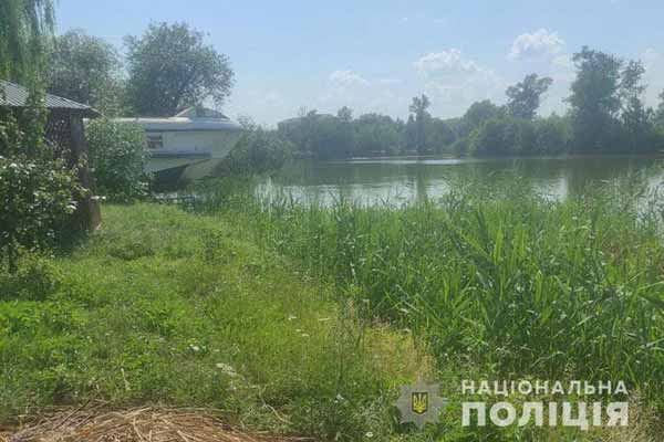 Трагедія на Полтавщині: у водоймі міста Миргород виявили тіло чоловіка