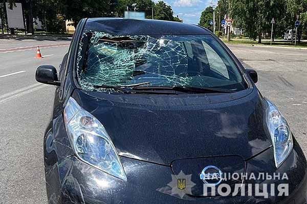 На Полтавщині 37-річний велосипедист потрапив під колеса Nissan