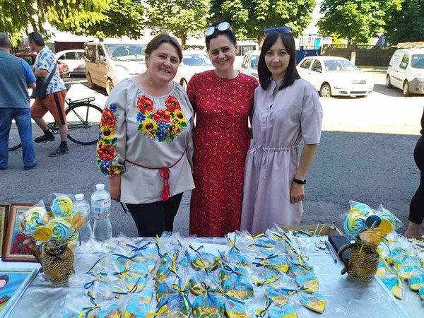 Благодійний ярмарок у Гребінці на підтримку ЗСУ