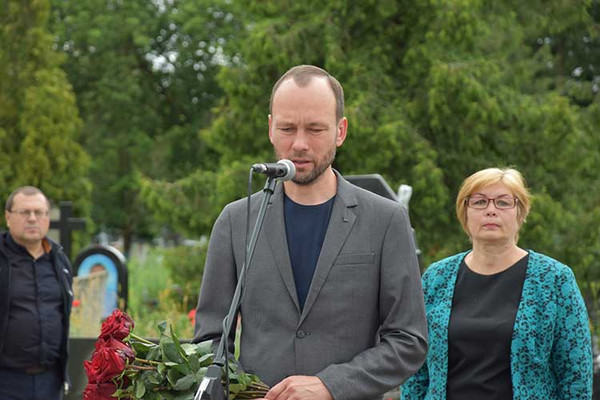 У Пирятині в останню путь провели захисника України