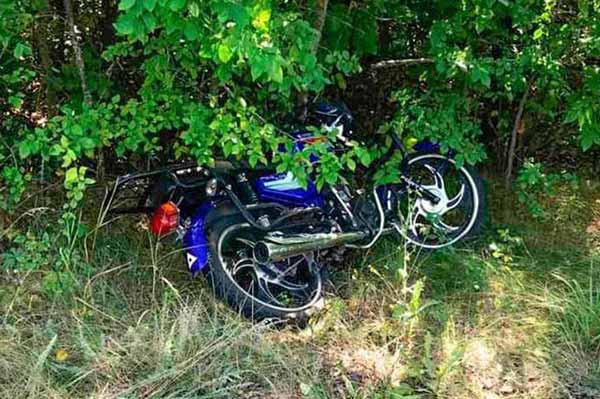 На Полтавщині 35-річний мотоцикліст потрапив до лікарні п...