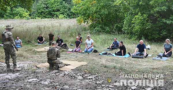 На Полтавщині жителів області навчають стрілецькій справі