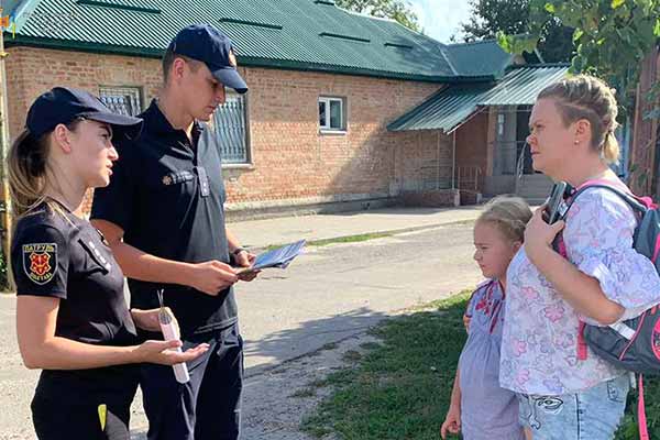 На Полтавщині рятувальники роз’яснюють про порядок дій після сигналу «Увага всім»
