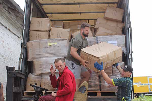 На Полтавщині переселенці отримали допомогу від міжнародного благодійн