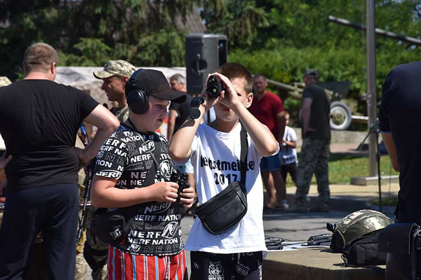 У Пирятині відбувся захід із популяризації військової служби