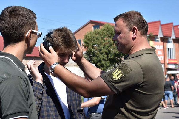 У Пирятині відбувся захід із популяризації військової служби