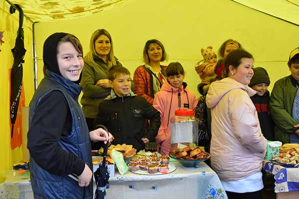 Пирятинці зібрали понад 53 тисячі гривень на авто для захисників Пирятинці зібрали понад 53 тисячі гривень на авто для захисників