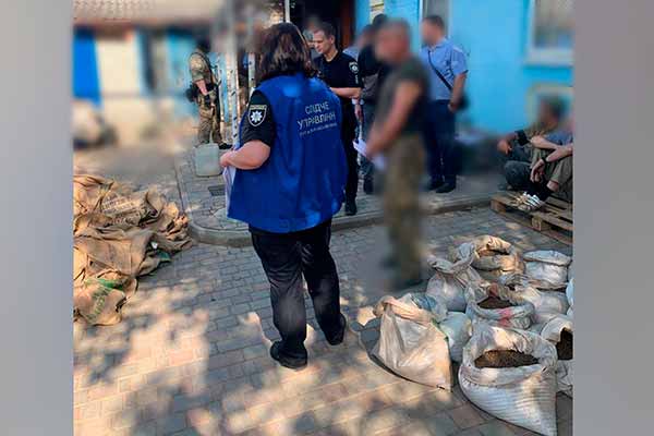 Нелегальне виробництво цигарок на Полтавщині