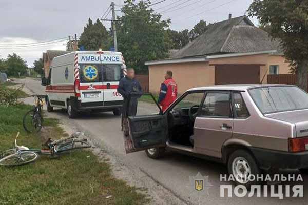 На Полтавщині легковик збив велосипедистку
