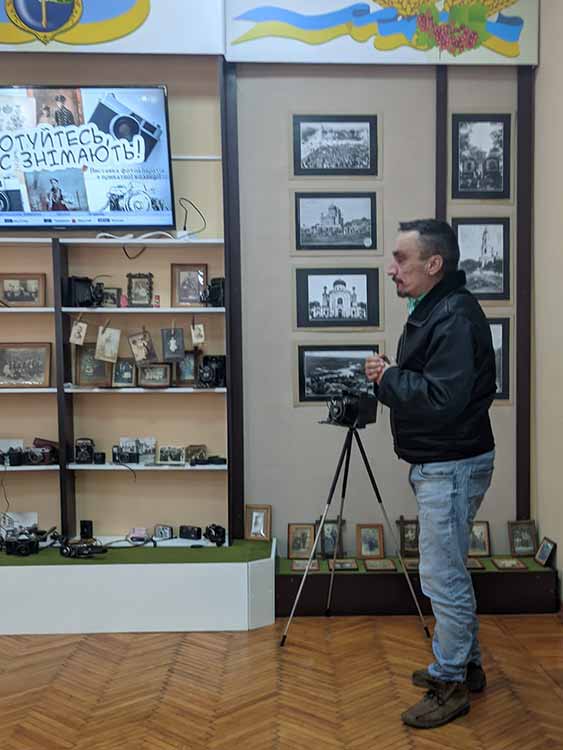 У Лубнах представили виставку фотоапаратів