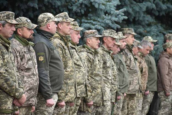 На Полтавщині в останню путь провели 30-річного захисника з Пирятинщин